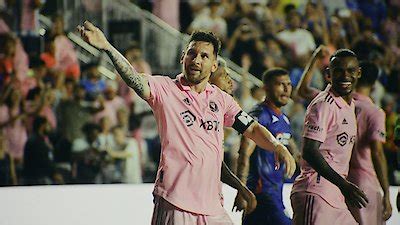 Messi Meets America (Series 1, Episode 1) .